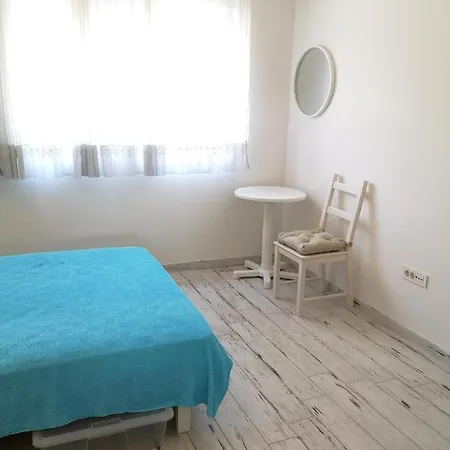 Mentha & Lipa نوفي فينودولسكي