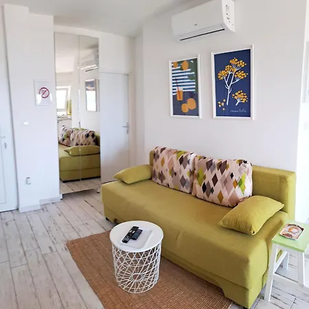 Mentha & Lipa Apartment *