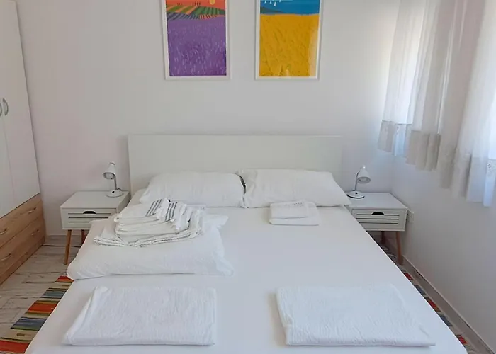 Apartment Mentha & Lipa Novi Vinodolski